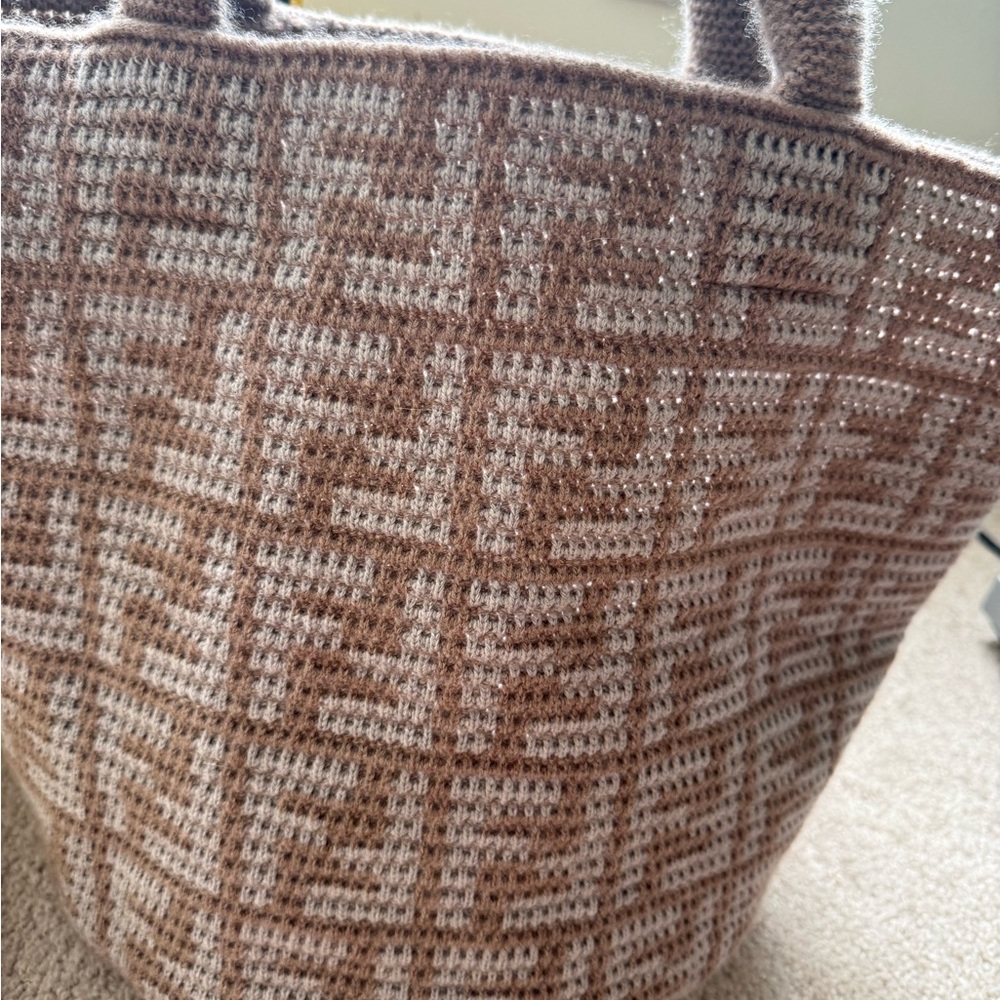 Fendi Brown Beige FF Knit Beach Tote - Picture 6 of 6